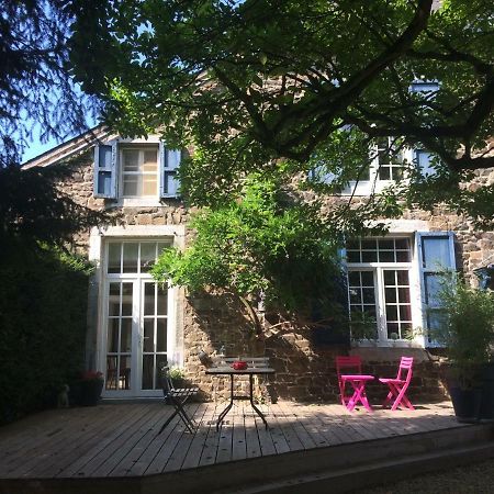 Maison De Vacances, Gite "Le Vieux Logis" A Profondeville Kültér fotó