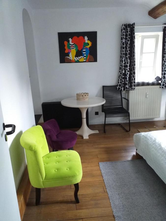 Maison De Vacances, Gite "Le Vieux Logis" A Profondeville Kültér fotó