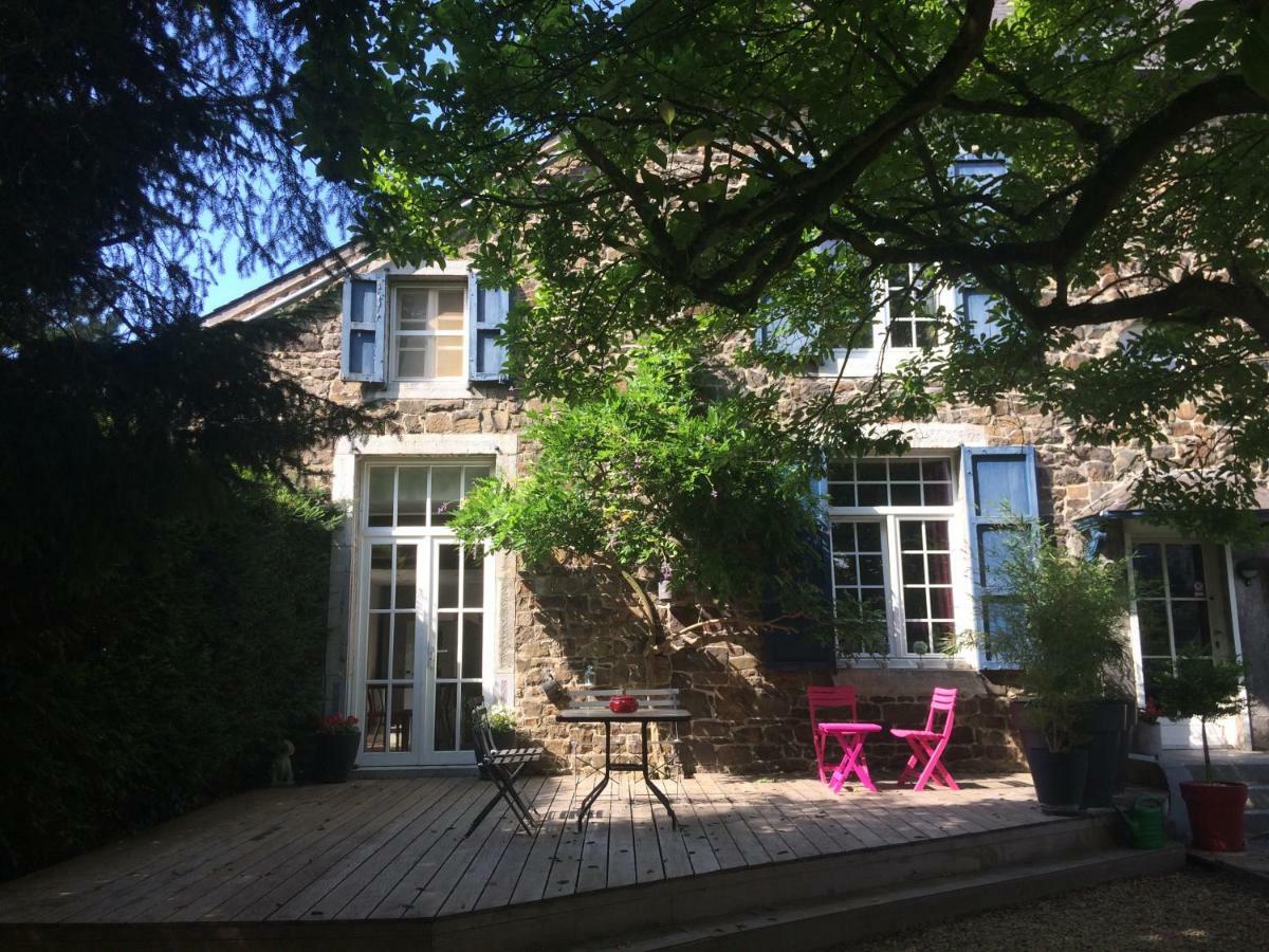 Maison De Vacances, Gite "Le Vieux Logis" A Profondeville Kültér fotó